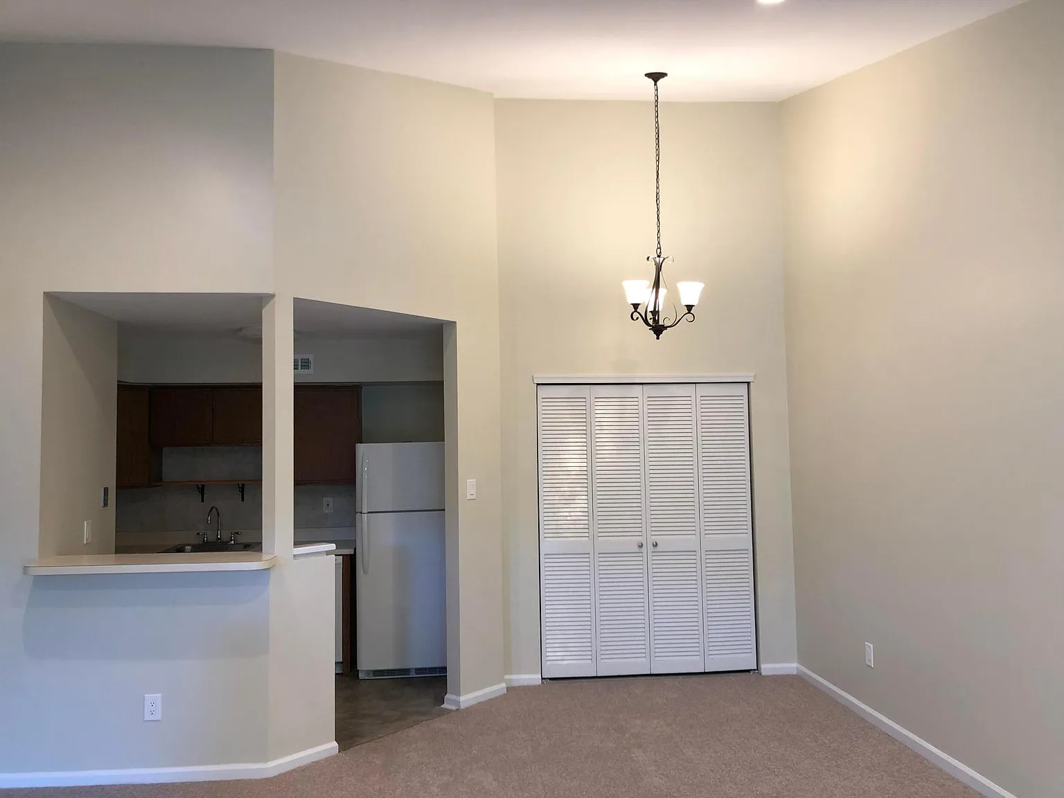 1 bed, 761 sqft, $1,800 — Photo 4