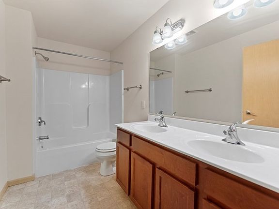 2nd image of 2862-2864 Pleasant View Rd #2866
