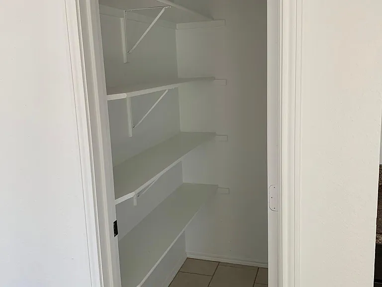 2701 Woodlake Pkwy — Photo 4
