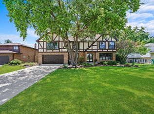 15600 82nd Ave, Orland Park, IL 60462