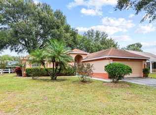 2717 Gables Dr, Eustis, FL 32726