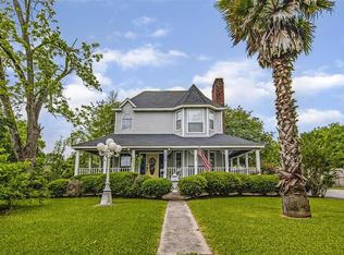 804 N Main St, Dayton, TX 77535