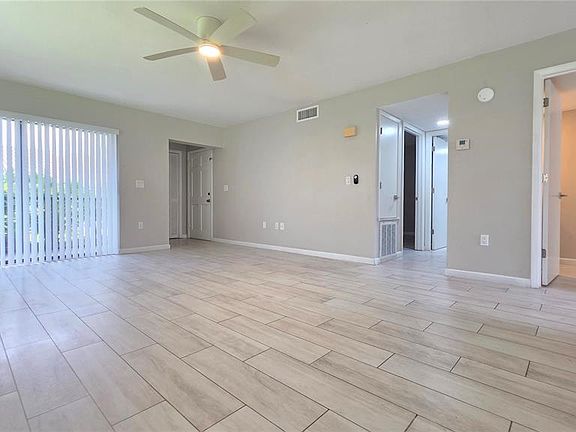5th image of 2515 Bayshore Gardens Pkwy APT 12