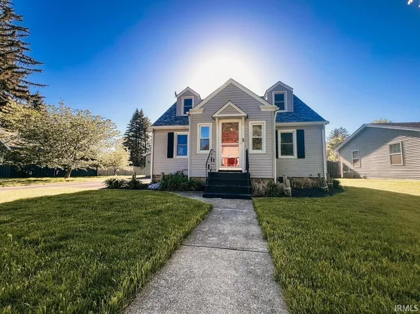 1302 K St, La Porte, IN 46350