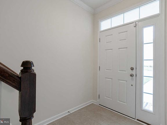 2nd image of 43173 Loudoun Reserve Dr