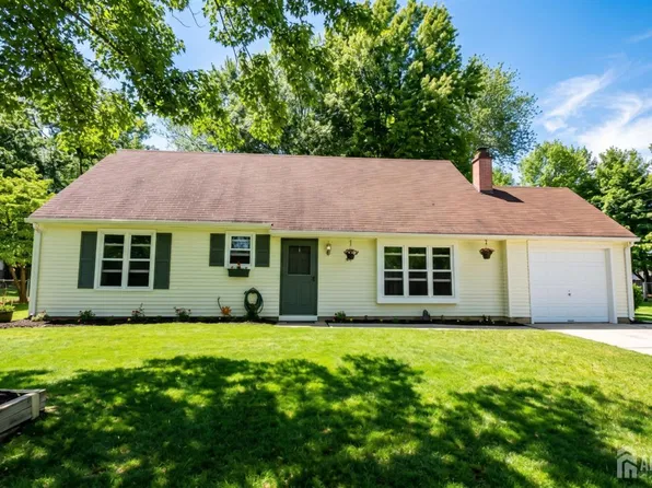 41 Devonshire Dr, Westampton, NJ 08060