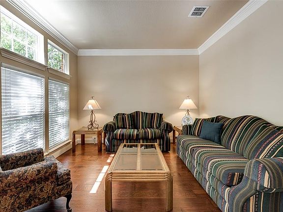5th image of 2432 Brittany Ln
