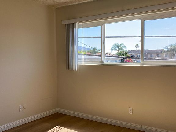 4th image of 528 E Verdugo Ave #M