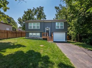 92 W 3rd St, Pevely, MO 63070