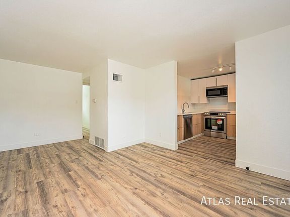 4th image of 2560 N Ogden St APT 8