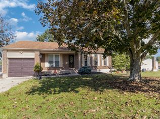 6262 Fox Run Ln, Florence, KY 41042