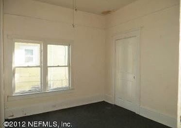 4th image of 1020 E 13th St