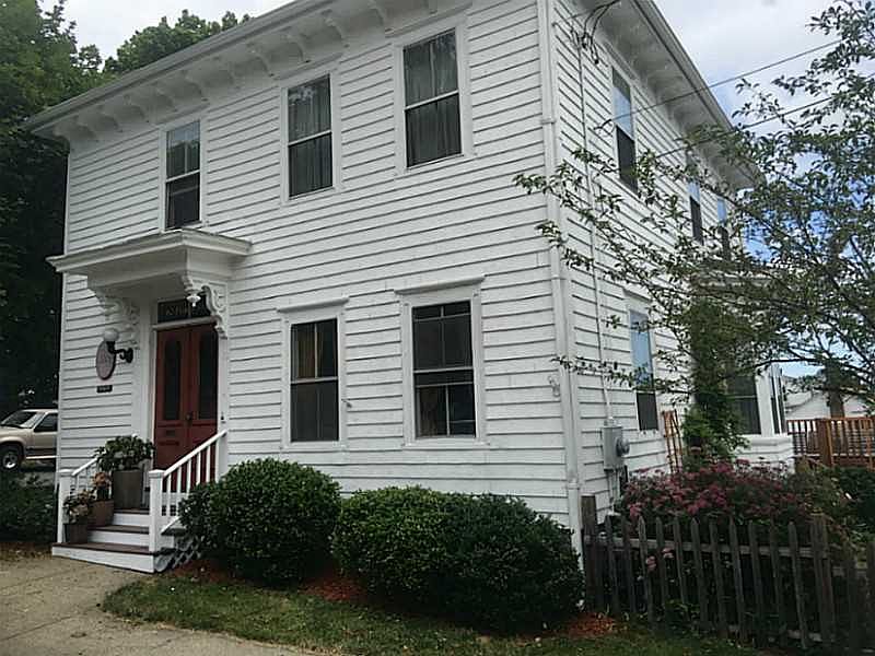 1st image of 162 Peirce St
