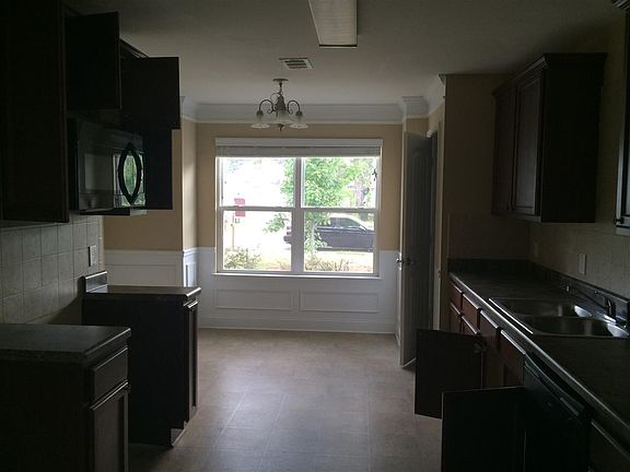 4th image of 159 Sourwood Ln