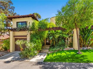 32 Cabrillo Dr, Avalon, CA 90704
