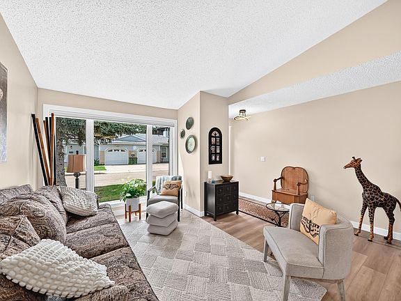 5th image of 17703 64th Ave NW #101