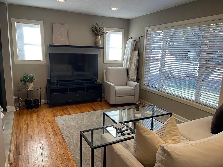 3600 N Garfield St — Photo 6