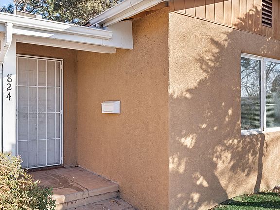 4th image of 824 Cagua Dr SE