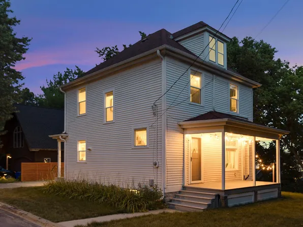 318 Irvine Ave, Saint Paul, MN 55102