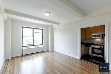 Rented by Bond New York