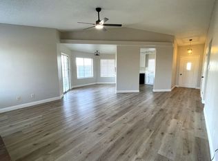 8101 Jacaranda Ave, California City, CA 93505