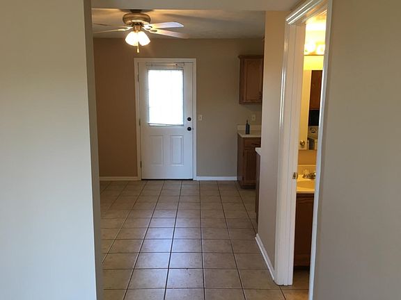 3rd image of 320 Michelle Dr #B