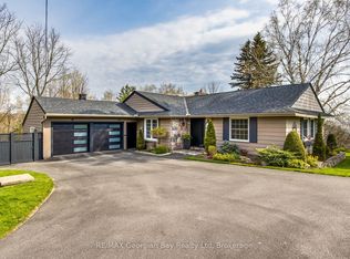 736 Victoria St, Midland, ON L4R 1B4