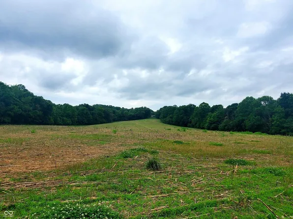 23838 Graded Rd, Avoca, IN 47470