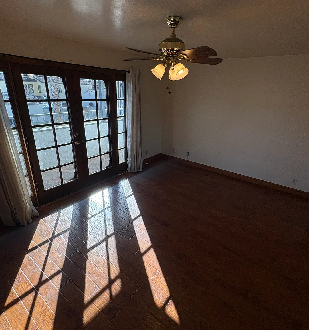 3 bed, 2900 sqft, $4,950 — Photo 4