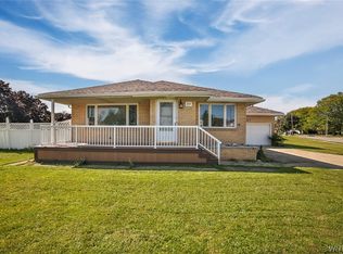 211 W Elmview Ave, Lackawanna, NY 14218