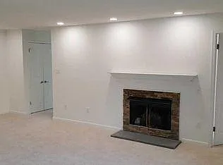 1008 Mountainview Dr — Photo 3