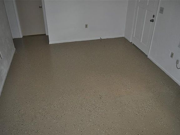 4th image of 521 Magnolia Ave APT B