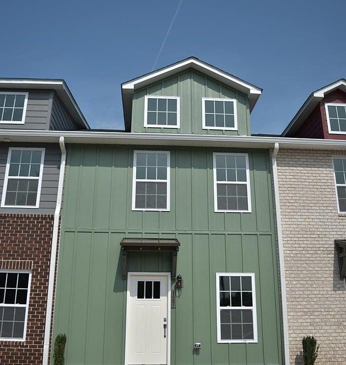 1st image of 417 Bockman Way W #127
