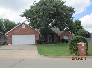 4104 NE 141st St, Edmond, OK 73013