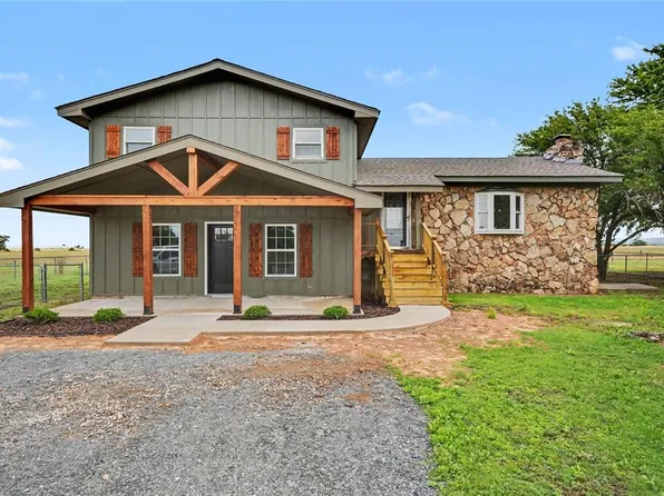 601 E Warren Rd, Blair, OK 73526
