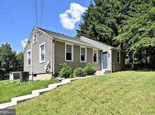 822 N Limekiln Pike, Chalfont, PA 18914