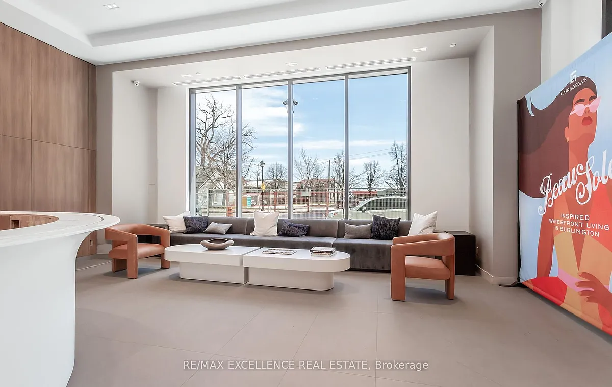 Building Photo - 2075 Lakeshore Rd #1403