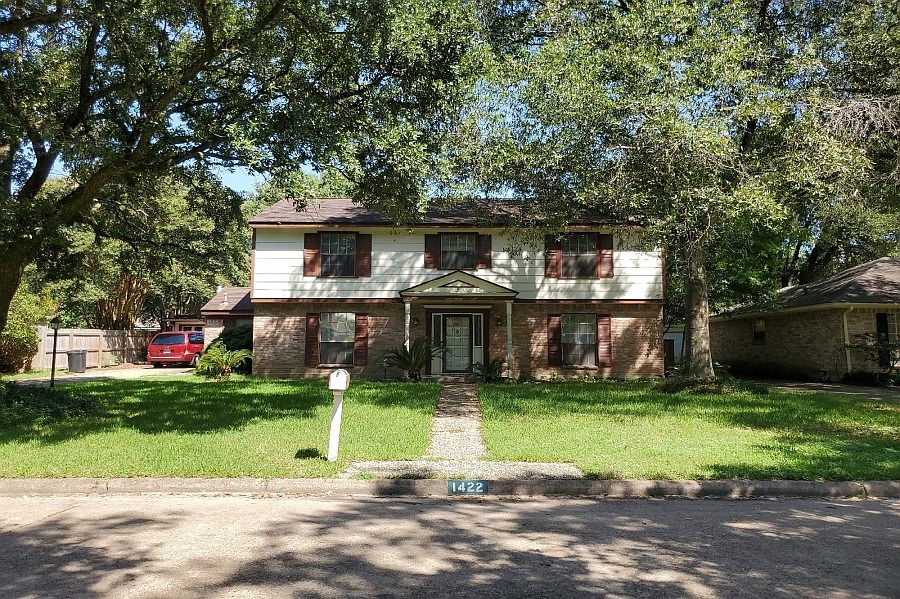 1st image of 1422 Ash Meadow Dr