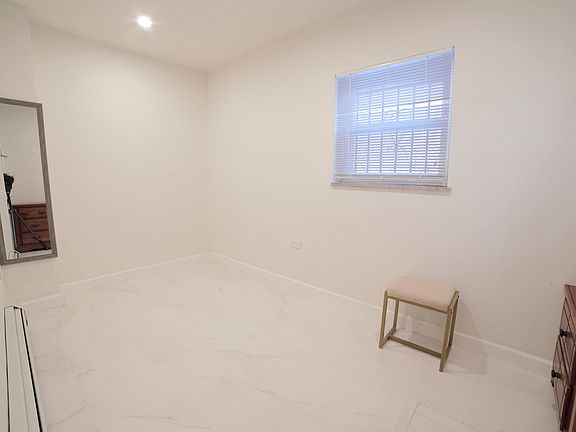 3rd image of 2857 Dudley Ave Floor 2