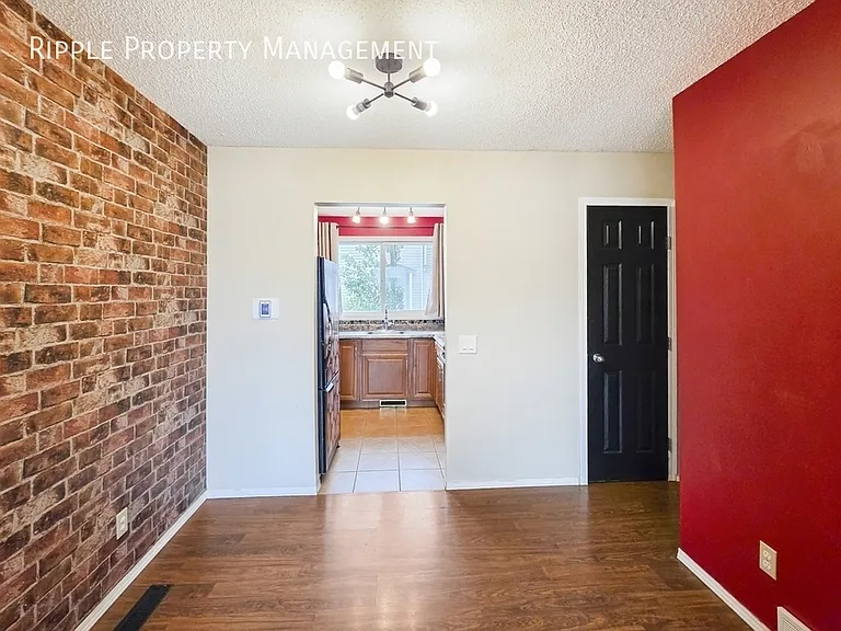 5425 Pensacola Cres SE #28 — Photo 12