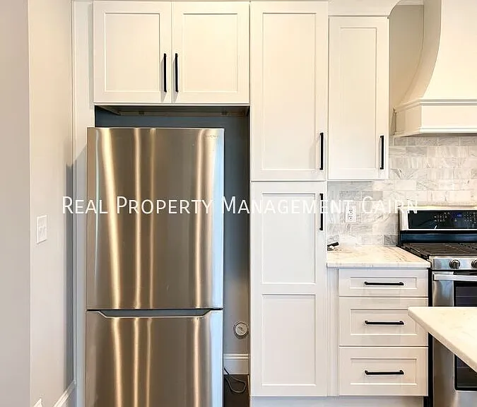 1009 Easton Ct — Photo 10