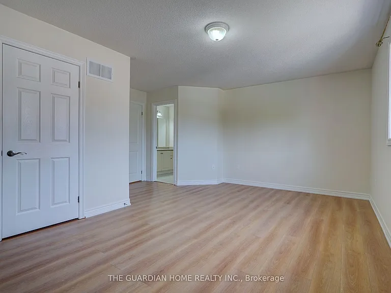 20 Barkwin Dr — Photo 13