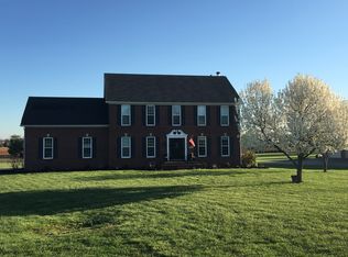 107 Keeneland Ct, Bowling Green, KY 42104