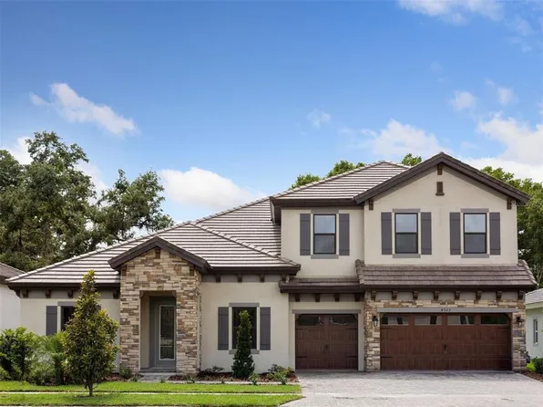 4523 Foley Grove Dr, Valrico, FL 33596