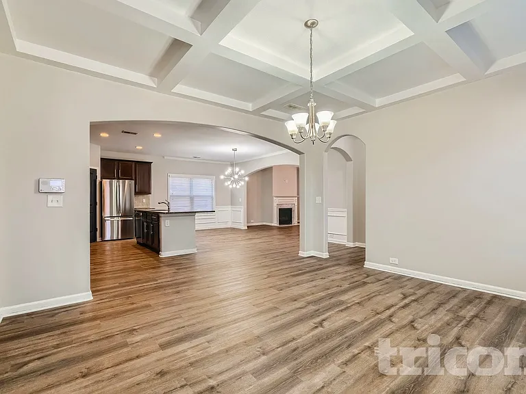 3919 Kingfisher Dr — Photo 20