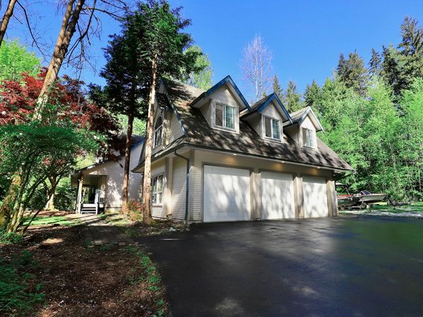 24150 132nd Ave, Maple Ridge, BC V4R 2R7