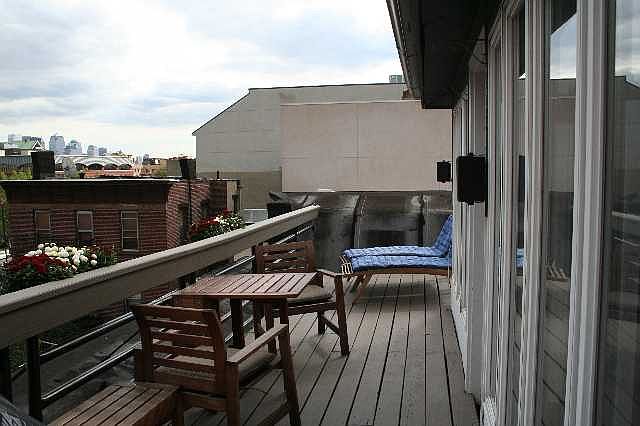 2nd image of 201 Washington St #404