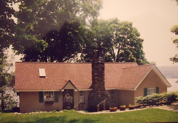 1st image of 2182 Lakeside Dr W