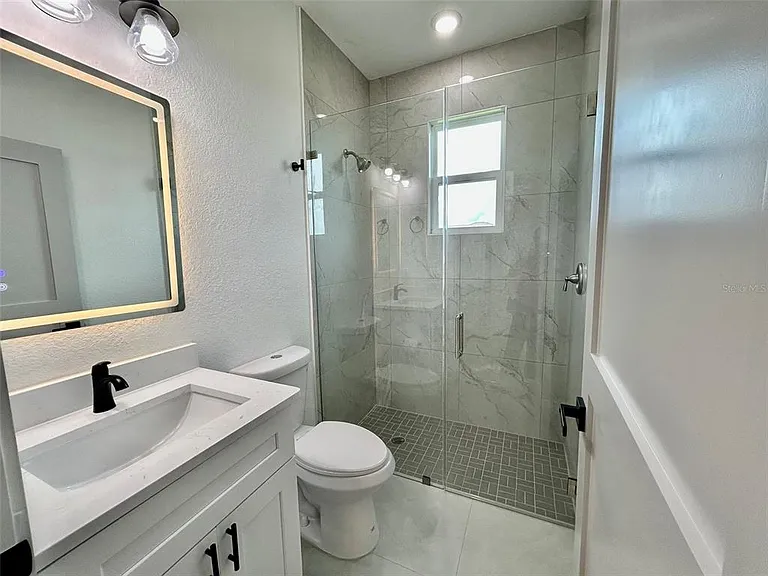 8181 Tecumseh Cir — Photo 29