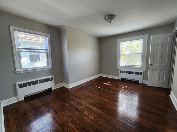 2nd image of 383 Newhall St #22